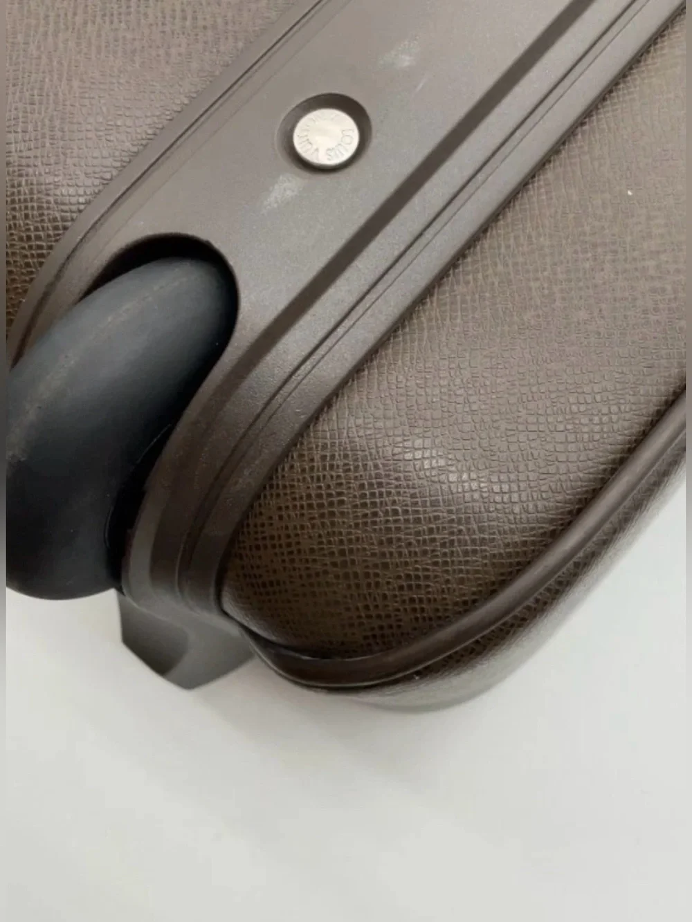 Louis Vuitton Brown Textured Roll-Top Carry-On Pegasus 55 TAIGA BROWN ZIP TRAVEL